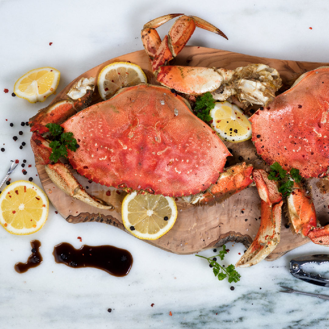 What Goes with Crab Legs: Pairing Crab with Delicious Sides