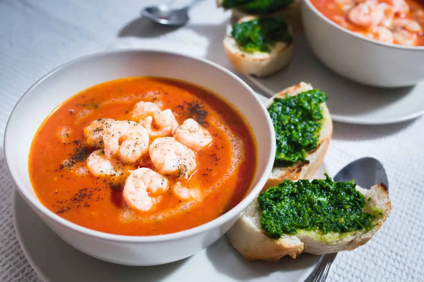 Chowder vs Soup vs Bisque: Differentiating Creamy Soups